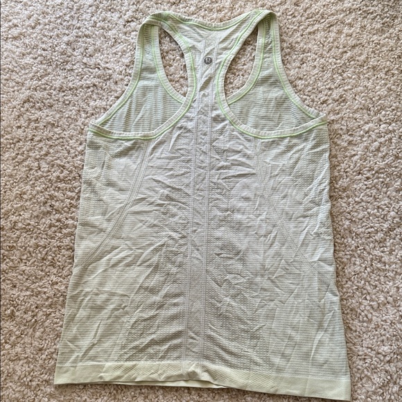 Lululemon Tank Top - Picture 3 of 5